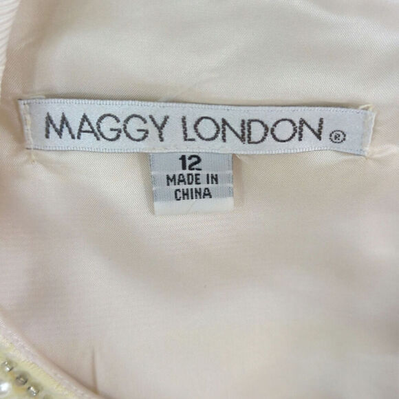 Maggy London Women Yellow Cocktail Dress Pleated Pearl Neck Size 12 - Picture 12 of 12